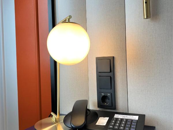 voco Dusseldorf Seestern, an IHG Hotel : photo 5 de la chambre chambre standard