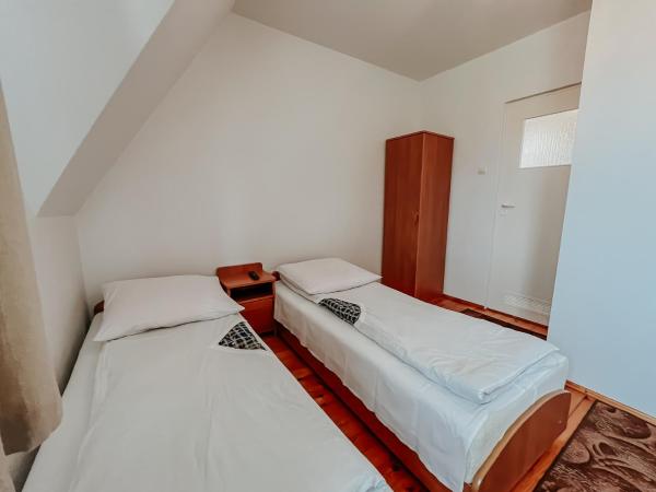 Stan Relaksu - noclegi w Zakopanem : photo 3 de la chambre chambre triple – vue sur montagne
