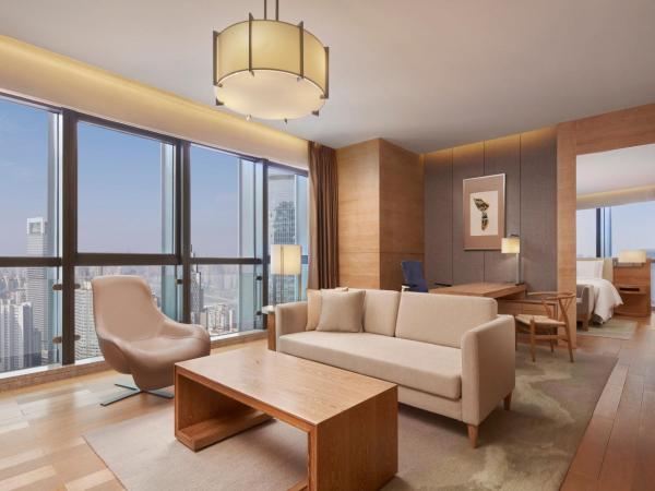 The Westin Chongqing Liberation Square : photo 2 de la chambre suite exécutive
