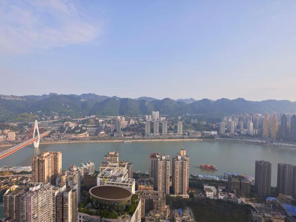 The Westin Chongqing Liberation Square : photo 4 de la chambre premier river view twin