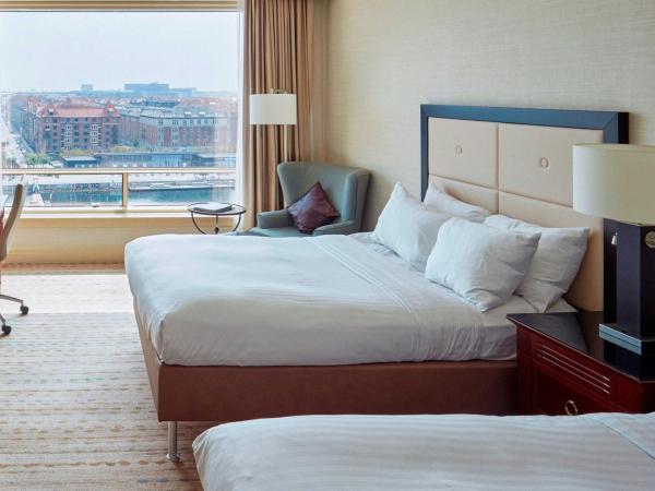 Copenhagen Marriott Hotel : photo 3 de la chambre chambre deluxe avec 2 lits doubles – vue sur eau