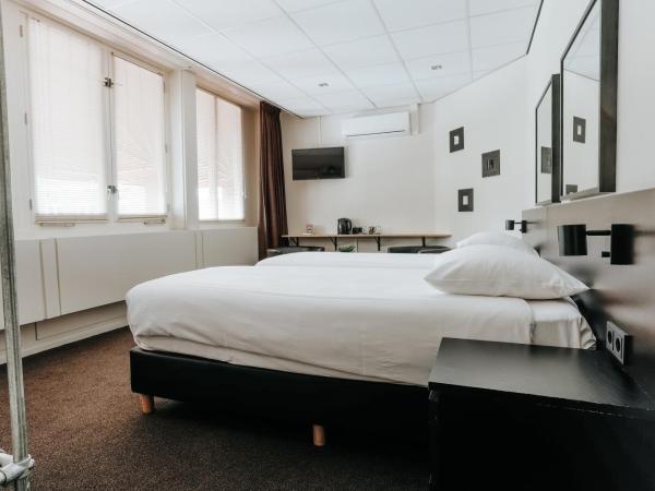 Queen Hotel : photo 3 de la chambre chambre lits jumeaux standard