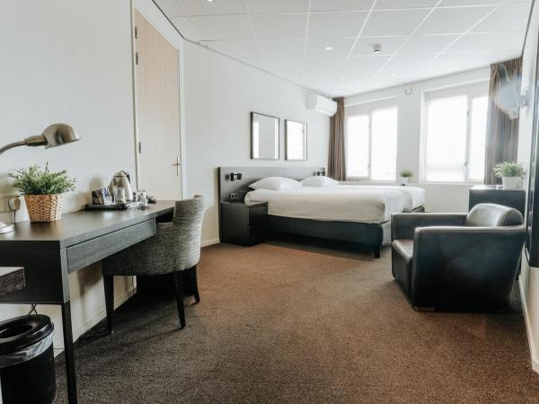 Queen Hotel : photo 6 de la chambre chambre lits jumeaux standard