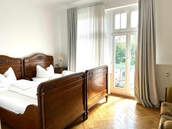 Jahrhunderthotel Leipzig : photo 2 de la chambre chambre double avec balcon