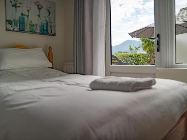 The Briers Country House : photo 6 de la chambre chambre lit king-size - vue sur montagne