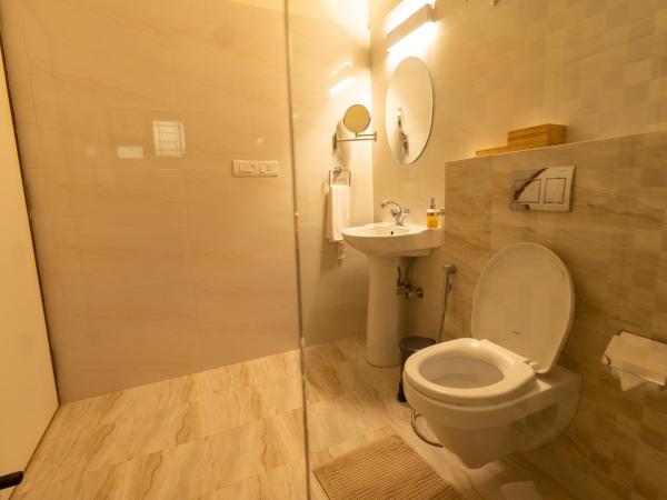 Luho 125 : photo 4 de la chambre chambre double deluxe avec balcon