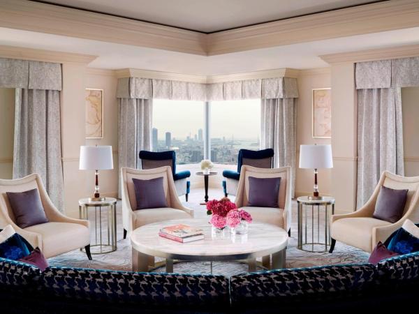 The Ritz-Carlton Osaka : photo 1 de la chambre suite présidentielle the ritz-carlton avec 1 lit king-size