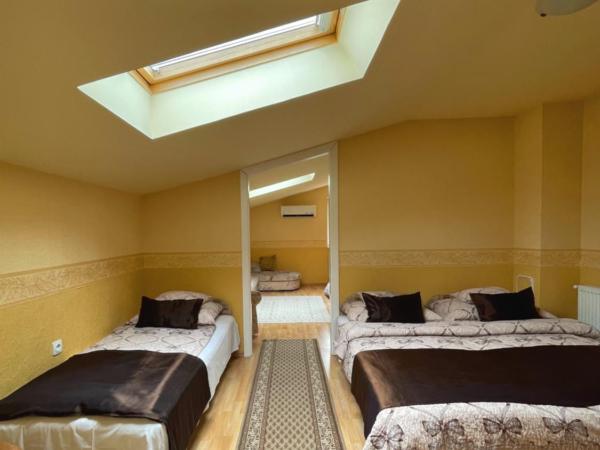 Károlyi Panzió : photo 5 de la chambre appartement