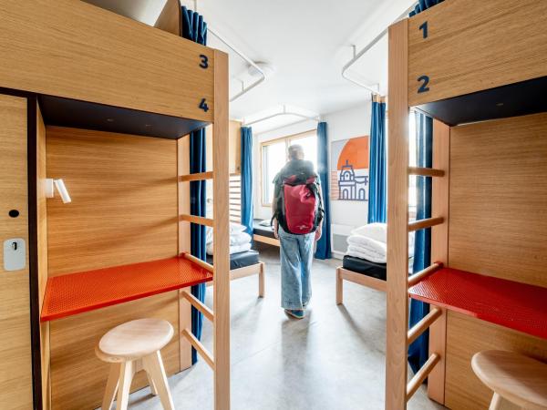 UCPA SPORT STATION HOSTEL PARIS : photo 2 de la chambre lit dans dortoir pour femmes de 6 lits