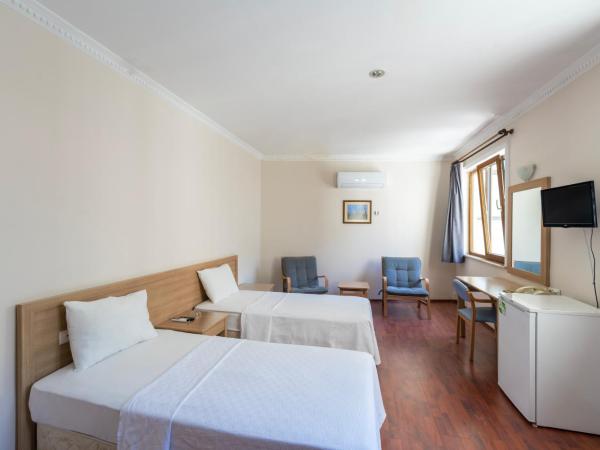 Şehir Hotel : photo 3 de la chambre chambre quadruple