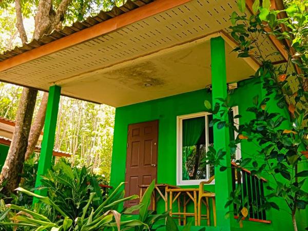 Lanta Maikeaw Bungalow : photo 1 de la chambre bungalow deluxe 