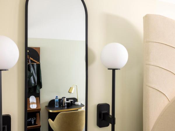 Avalon Cosy Hotel Paris : photo 8 de la chambre chambre double exécutive avec baignoire