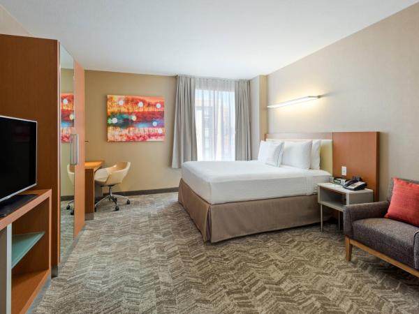 SpringHill Suites Louisville Downtown : photo 5 de la chambre suite lit king-size exécutive