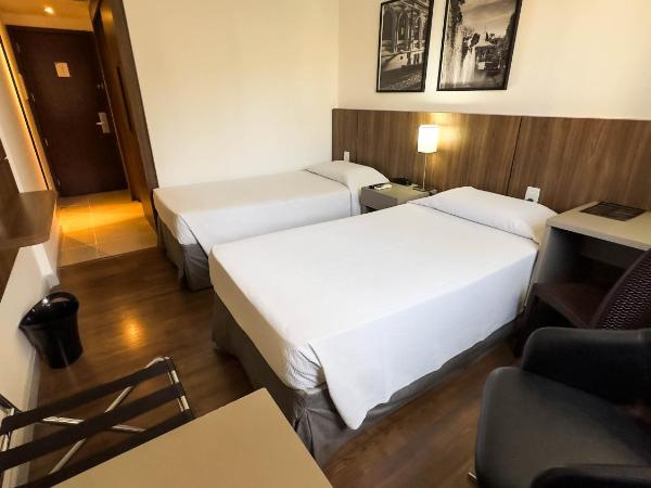 Hotel Vivenzo Savassi Belo Horizonte : photo 5 de la chambre chambre lits jumeaux standard
