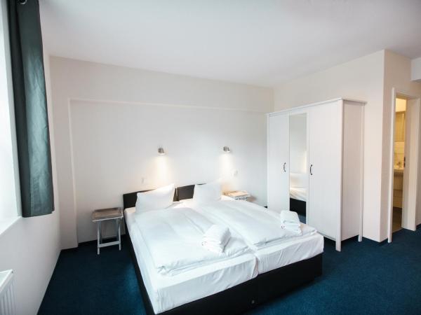 Arcade Hotel & Hostel Hamburg : photo 7 de la chambre chambre triple standard