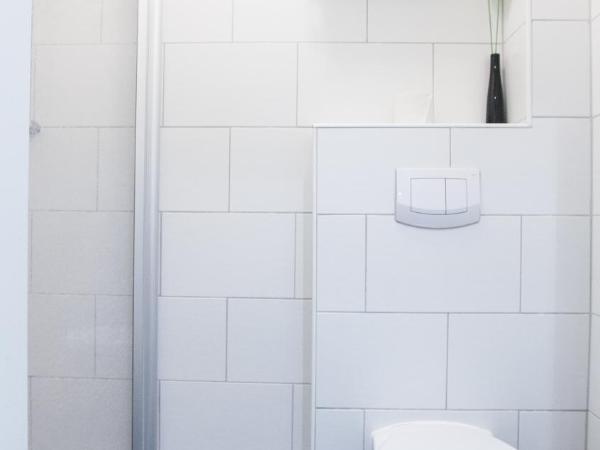 Arcade Hotel & Hostel Hamburg : photo 3 de la chambre chambre simple avec toilettes