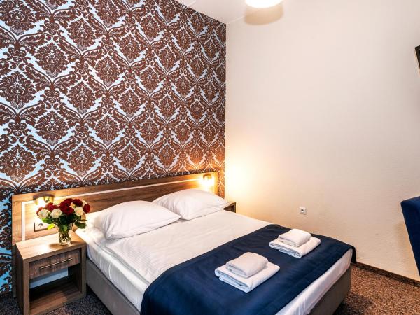 Hotel Lothus : photo 4 de la chambre chambre supérieure lit queen-size