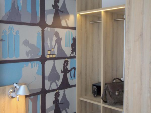 Grimm's Potsdamer Platz : photo 7 de la chambre chambre simple