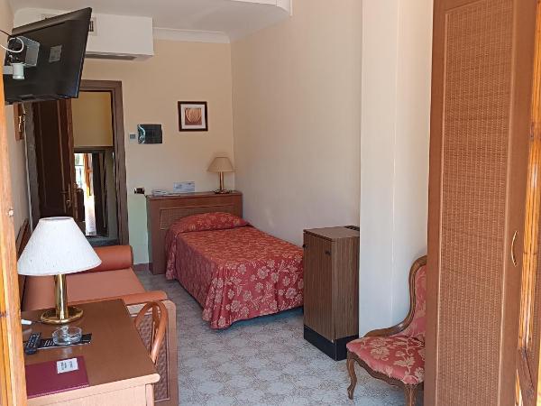 Hotel Ipanema : photo 1 de la chambre chambre simple - vue sur mer