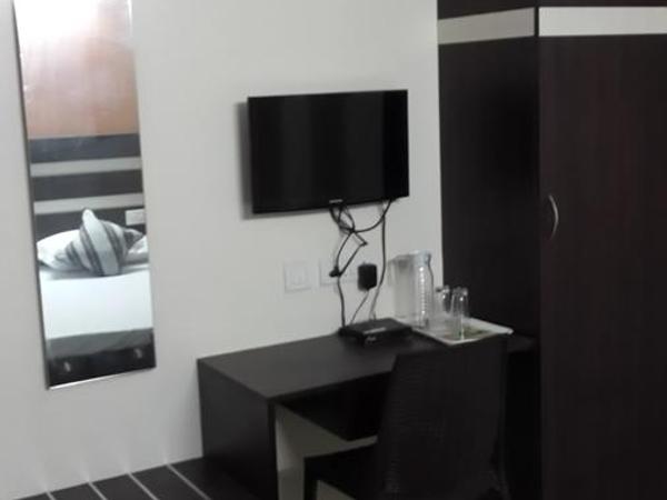 S4 Residency : photo 2 de la chambre chambre double standard avec ventilateur