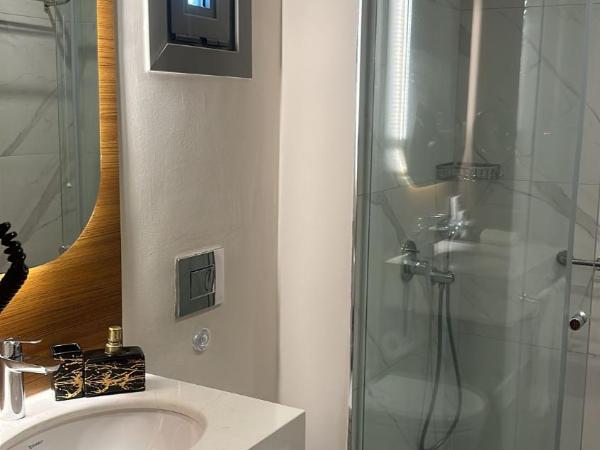 Palm Hills Bodrum Hotel : photo 3 de la chambre chambre double deluxe (2 adultes + 1 enfant)