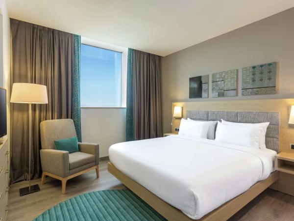 Hilton Garden Inn Tanger City Centre : photo 1 de la chambre suite 1 chambre lit king-size