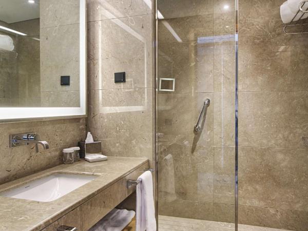DoubleTree by Hilton Istanbul-Avcilar : photo 3 de la chambre chambre lits jumeaux