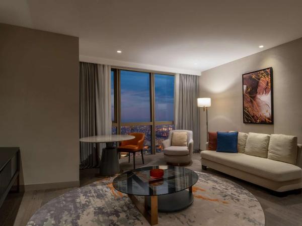 Hilton Mall Of Istanbul : photo 1 de la chambre suite 1 chambre lit king-size