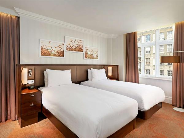 Hilton London Hyde Park : photo 6 de la chambre chambre lit king-size deluxe
