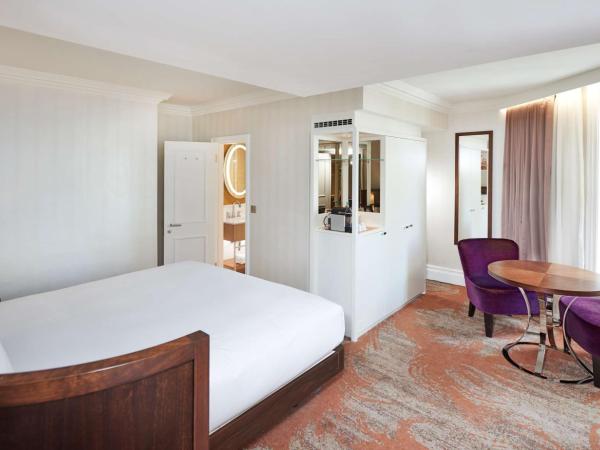 Hilton London Hyde Park : photo 5 de la chambre chambre simple