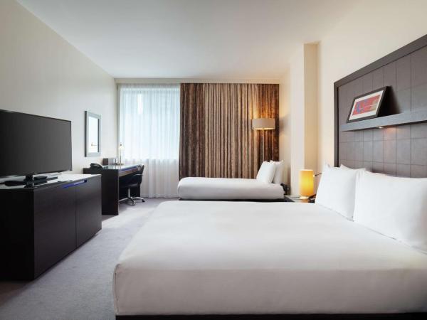 Hilton London Canary Wharf : photo 2 de la chambre chambre familiale avec lit double