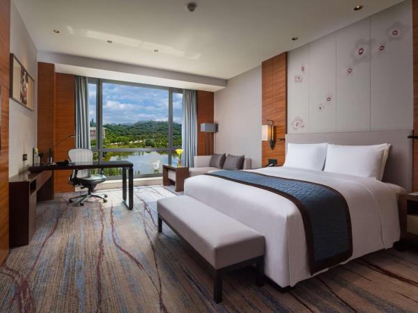 DoubleTree by Hilton Guangzhou- Science City-Free Shuttle Bus Service During Canton Fair : photo 2 de la chambre chambre lit king-size - accessible aux personnes à mobilité réduite