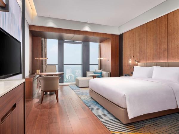 Hilton Chongqing Liangjiang New Area : photo 1 de la chambre chambre lit king-size exécutive