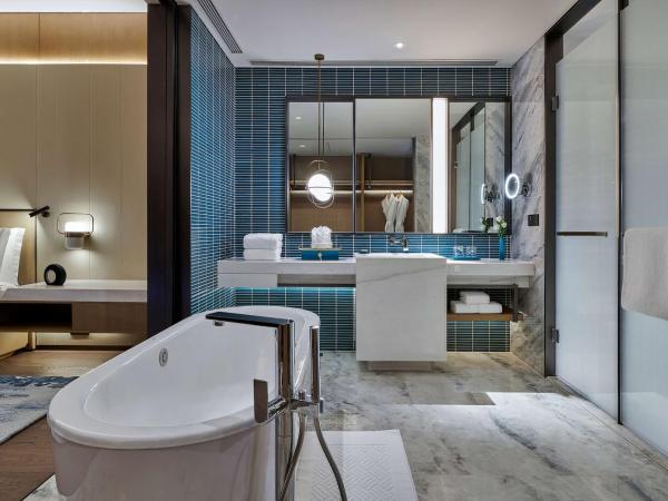 Hilton Chongqing Liangjiang New Area : photo 5 de la chambre chambre lit king-size deluxe