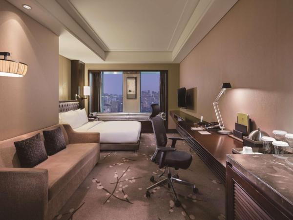 DoubleTree by Hilton Chongqing North : photo 2 de la chambre chambre lit king-size