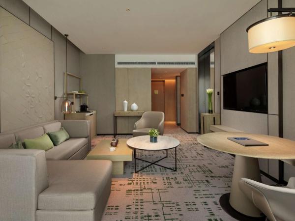 Hilton Chengdu Chenghua : photo 1 de la chambre suite lit king-size 1 chambre exécutive