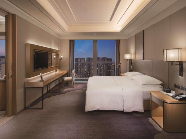 Doubletree By Hilton Chengdu Longquanyi : photo 2 de la chambre suite 1 chambre deluxe lit king-size