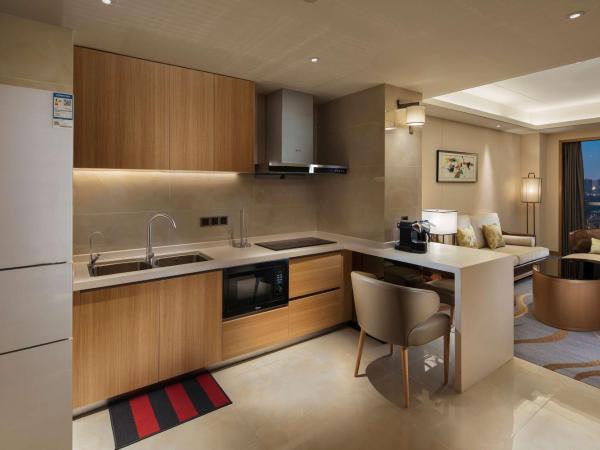 Doubletree By Hilton Chengdu Longquanyi : photo 3 de la chambre studio lit king-size