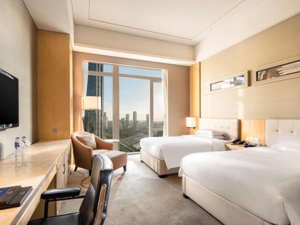 Hilton Dalian : photo 3 de la chambre chambre lits jumeaux deluxe - vue sur port