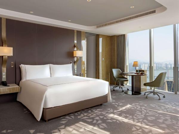 Conrad Hangzhou : photo 3 de la chambre chambre lit king-size deluxe avec vue