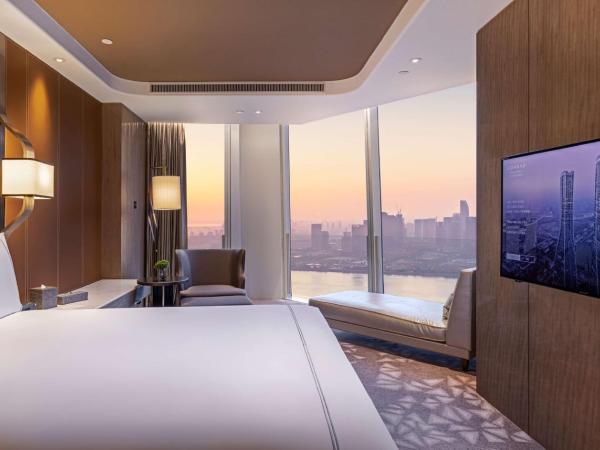 Conrad Hangzhou : photo 1 de la chambre suite deluxe avec lit king-size