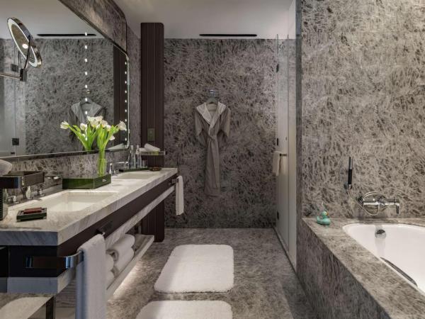 Conrad Hangzhou : photo 4 de la chambre suite deluxe avec lit king-size