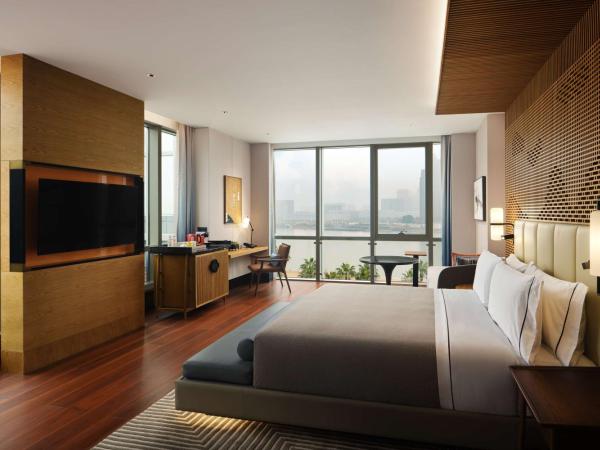 Canopy By Hilton Hangzhou Jinsha Lake : photo 3 de la chambre chambre lit king-size deluxe - vue sur lac