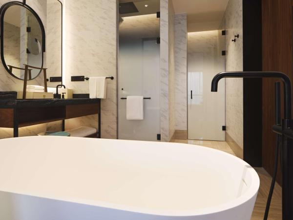 Canopy By Hilton Hangzhou Jinsha Lake : photo 7 de la chambre chambre lit king-size deluxe - vue sur lac