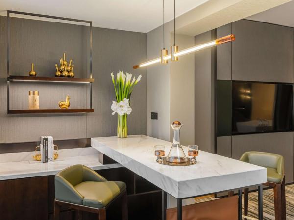 Hilton Shanghai Hongqiao : photo 4 de la chambre studio exécutif lit king-size