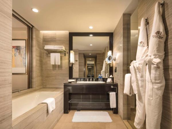 DoubleTree by Hilton Shenyang : photo 9 de la chambre 1 king bed superior king suite