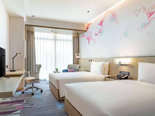 Hilton Garden Inn Shenzhen World Exhibition & Convention Center : photo 1 de la chambre chambre lits jumeaux deluxe