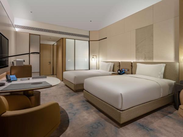 Hilton Shenzhen World Exhibition & Convention Center : photo 3 de la chambre chambre lits jumeaux exécutive deluxe