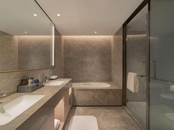 DoubleTree By Hilton Shenzhen Nanshan Hotel & Residences : photo 8 de la chambre appartement 1 chambre deluxe