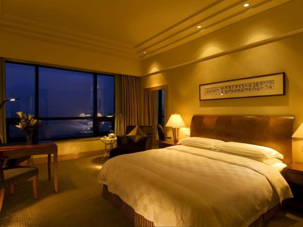 Hilton Chongqing : photo 2 de la chambre chambre lit king-size exécutive